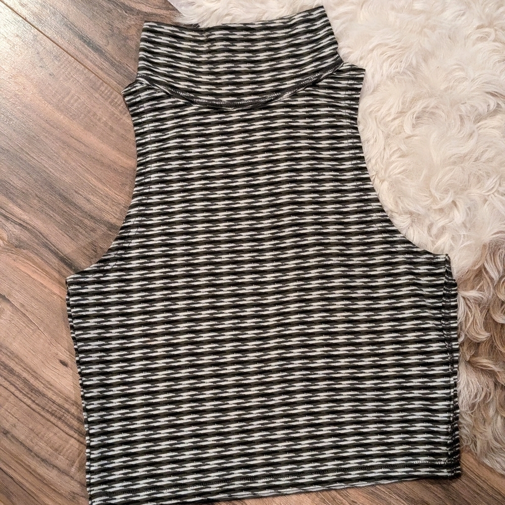 Striped Black and White Sleeveless Turtleneck Top